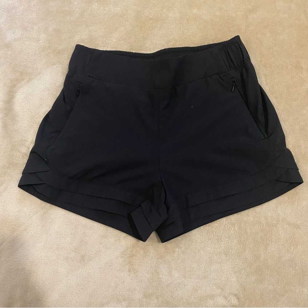 Freely Women’s Black Zip Pocket Atheletic Shorts L